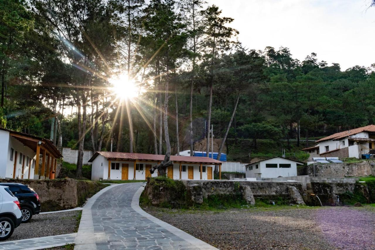 Casa Montana Hotel Chichicastenango Exterior foto